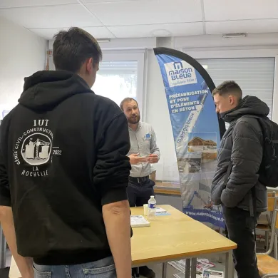 Maison Bleue PREFA RENCONTRE ETUDIANTS -BATIMENT 2023 IUT de La Rochelle